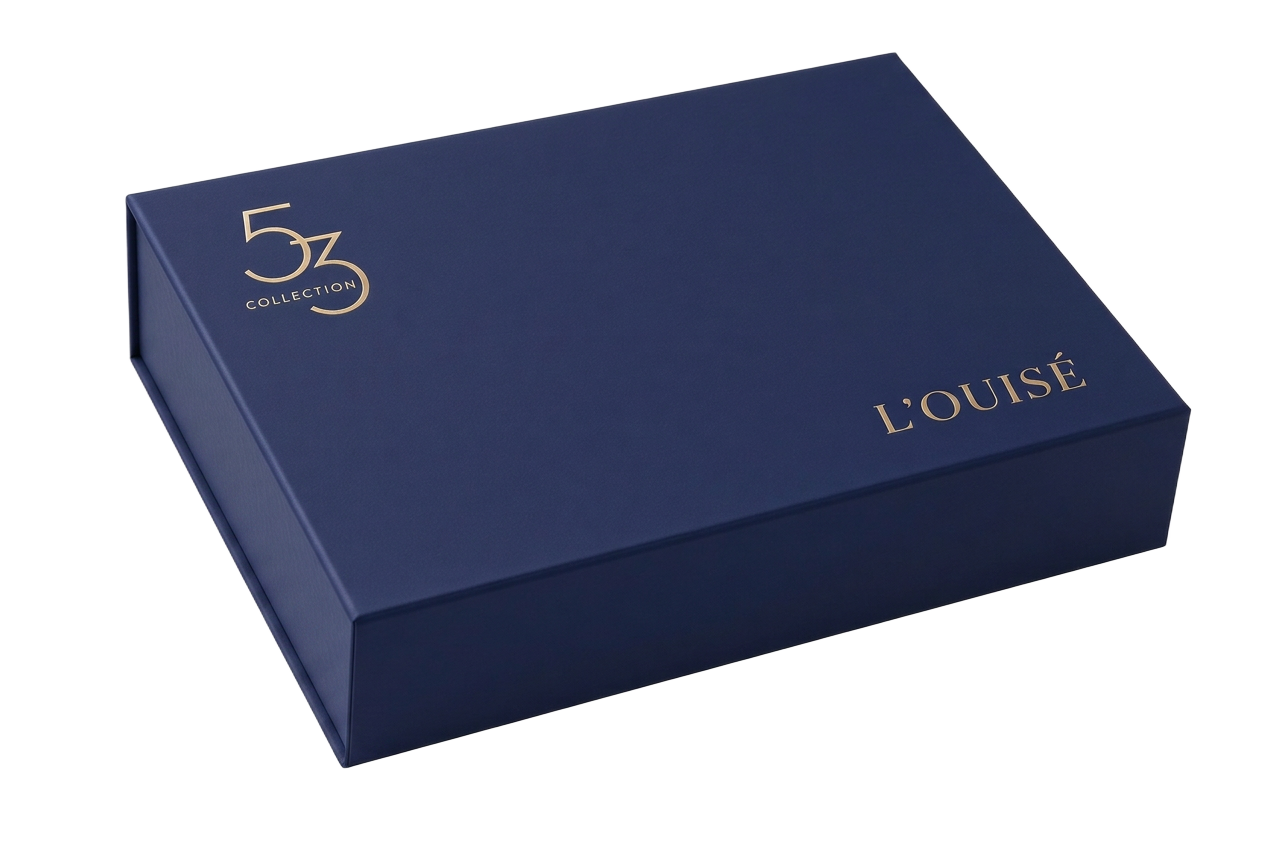 Closed L'OUISÉ coffret from the side